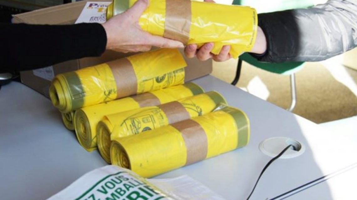 sacs jaunes